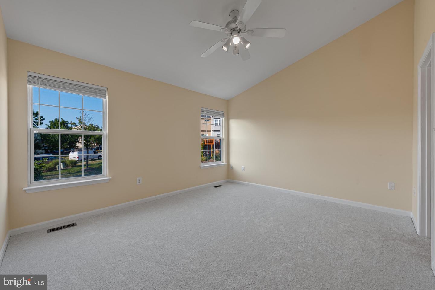 508 KALMIA SQ NE, LEESBURG, Virginia 20176, 3 Bedrooms Bedrooms, ,2 BathroomsBathrooms,Residential,For sale,508 KALMIA SQ NE,VALO2104164 MLS # VALO2104164