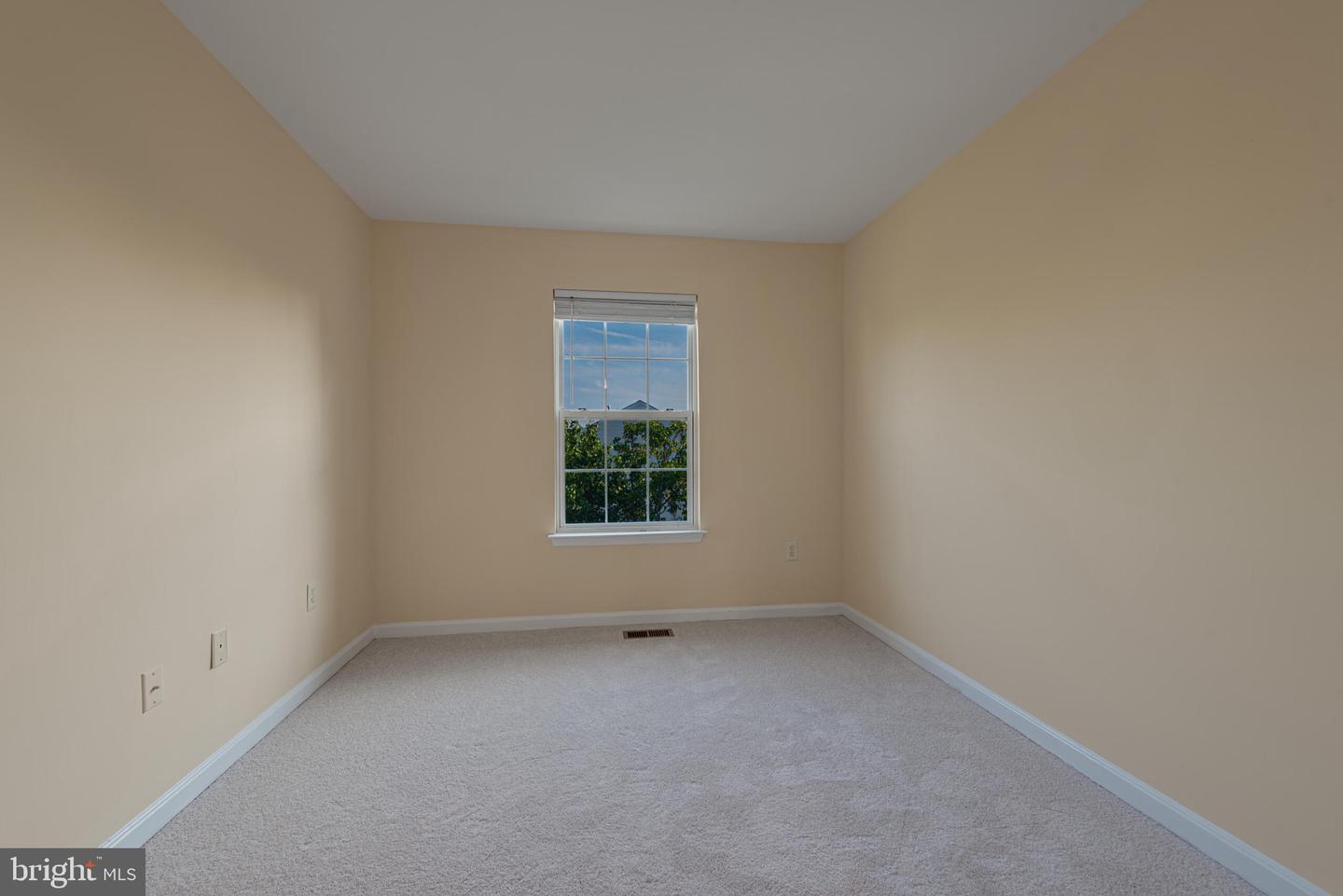 508 KALMIA SQ NE, LEESBURG, Virginia 20176, 3 Bedrooms Bedrooms, ,2 BathroomsBathrooms,Residential,For sale,508 KALMIA SQ NE,VALO2104164 MLS # VALO2104164