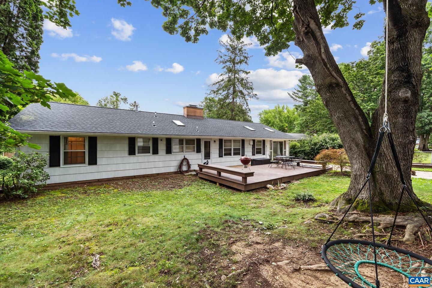 1108 WOODROW AVE, WAYNESBORO, Virginia 22980, 3 Bedrooms Bedrooms, ,2 BathroomsBathrooms,Residential,For sale,1108 WOODROW AVE,667600 MLS # 667600