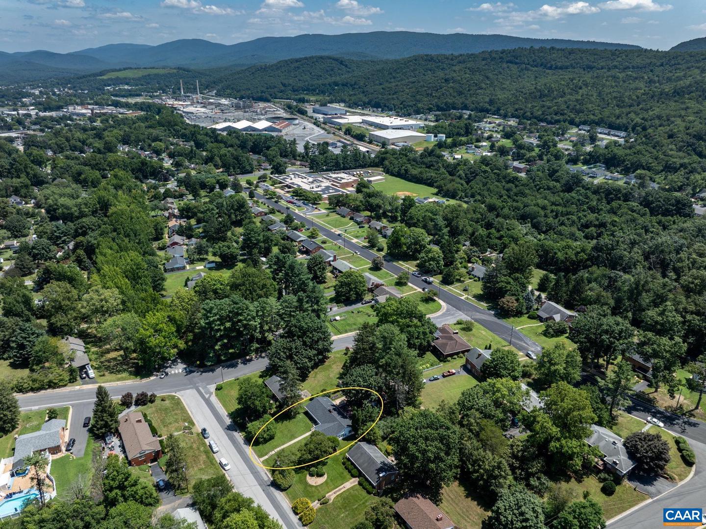 1108 WOODROW AVE, WAYNESBORO, Virginia 22980, 3 Bedrooms Bedrooms, ,2 BathroomsBathrooms,Residential,For sale,1108 WOODROW AVE,667600 MLS # 667600