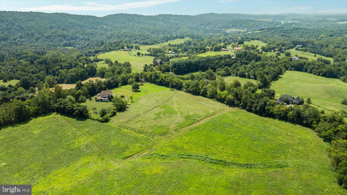 41272 YAKEY LN, LOVETTSVILLE, Virginia 20180, ,Land,For sale,41272 YAKEY LN,VALO2104052 MLS # VALO2104052