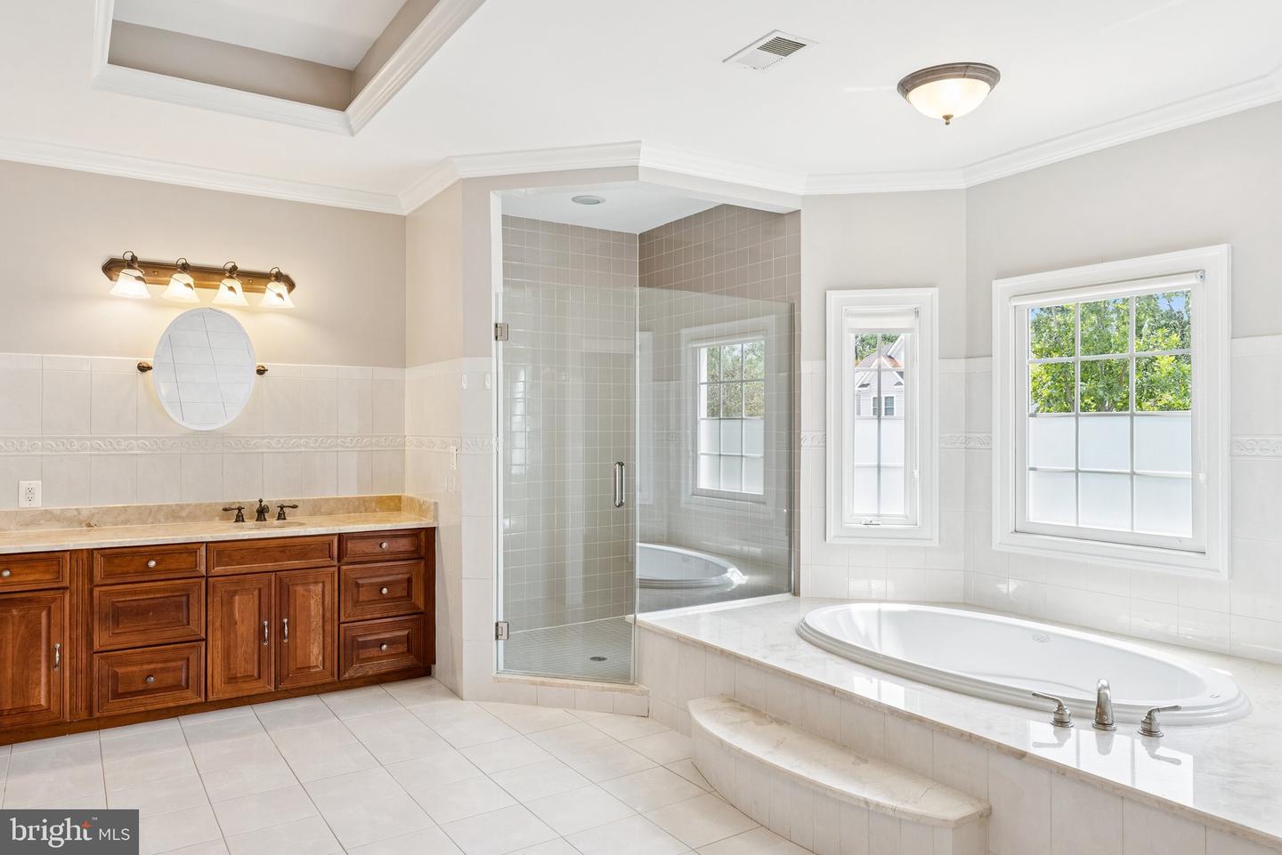 6504 DIVINE ST, MCLEAN, Virginia 22101, 8 Bedrooms Bedrooms, ,6 BathroomsBathrooms,Residential,For sale,6504 DIVINE ST,VAFX2240394 MLS # VAFX2240394