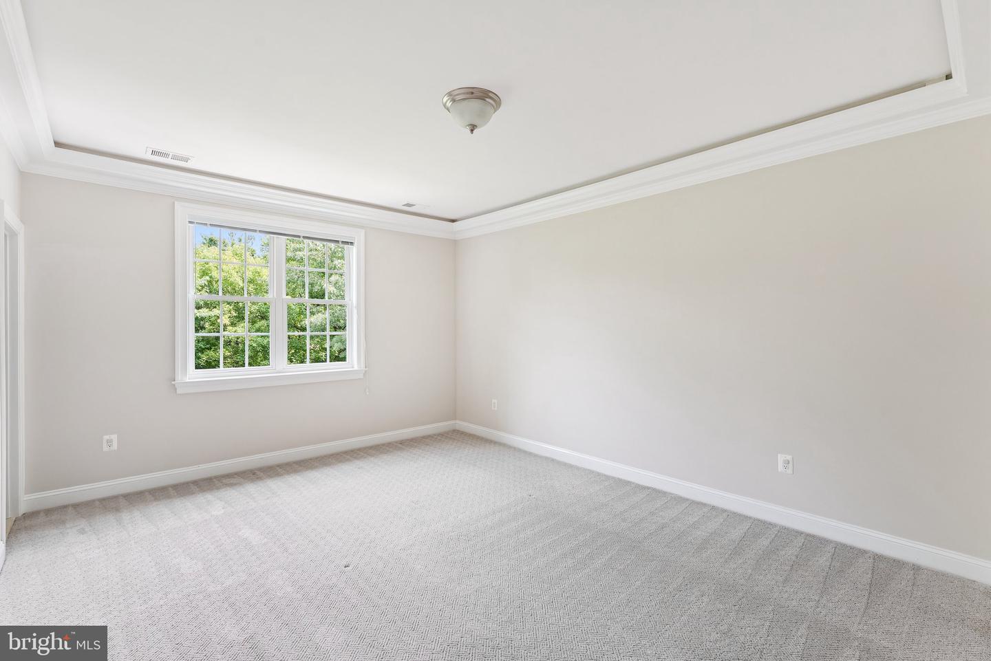 6504 DIVINE ST, MCLEAN, Virginia 22101, 8 Bedrooms Bedrooms, ,6 BathroomsBathrooms,Residential,For sale,6504 DIVINE ST,VAFX2240394 MLS # VAFX2240394