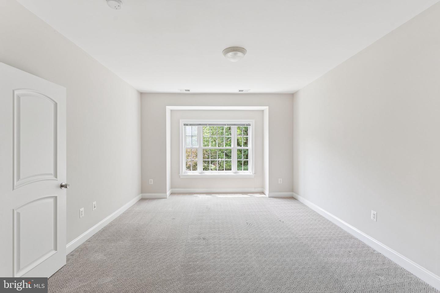 6504 DIVINE ST, MCLEAN, Virginia 22101, 8 Bedrooms Bedrooms, ,6 BathroomsBathrooms,Residential,For sale,6504 DIVINE ST,VAFX2240394 MLS # VAFX2240394