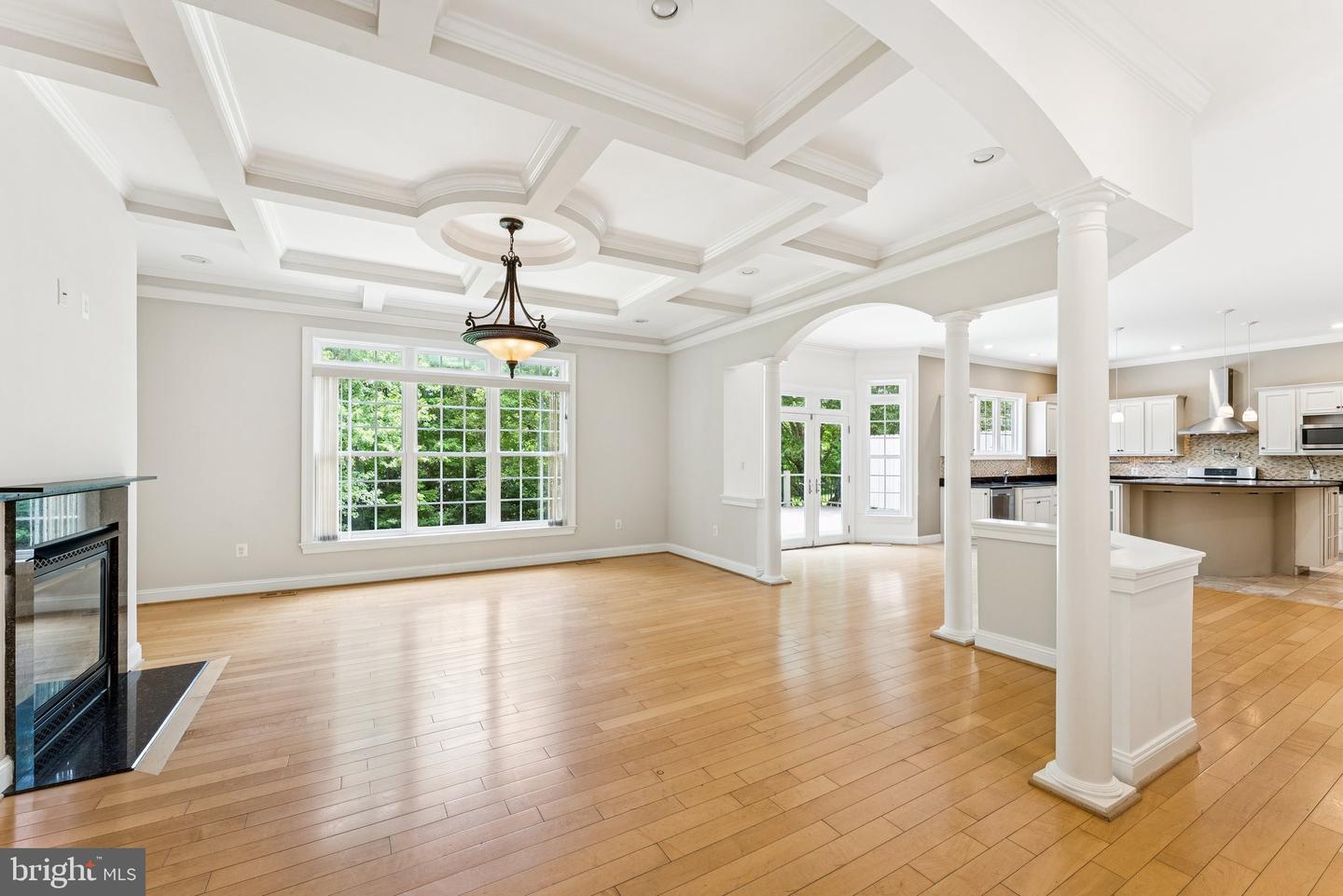 6504 DIVINE ST, MCLEAN, Virginia 22101, 8 Bedrooms Bedrooms, ,6 BathroomsBathrooms,Residential,For sale,6504 DIVINE ST,VAFX2240394 MLS # VAFX2240394