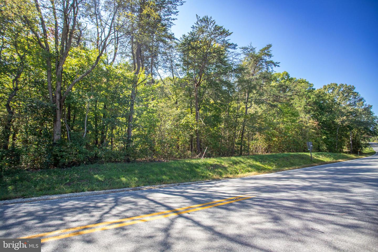 TBD RICHMOND HWY #3, GLADSTONE, Virginia 24553, ,Land,For sale,TBD RICHMOND HWY #3,VANL2000584 MLS # VANL2000584