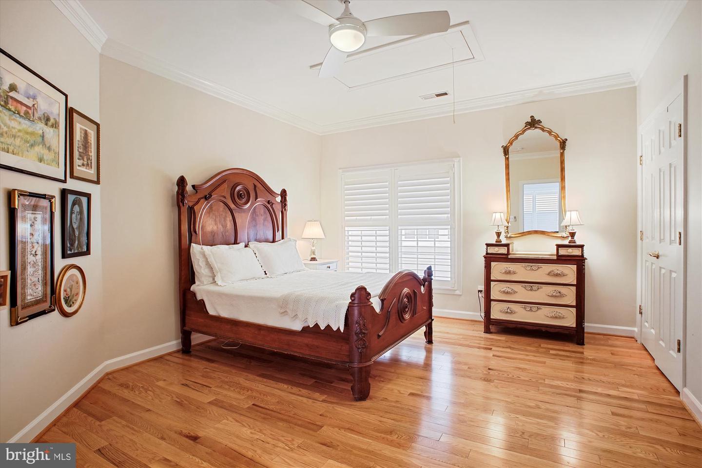 20268 ISLAND VIEW CT, STERLING, Virginia 20165, 4 Bedrooms Bedrooms, ,3 BathroomsBathrooms,Residential,For sale,20268 ISLAND VIEW CT,VALO2099070 MLS # VALO2099070