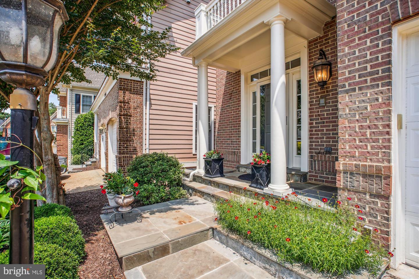 20268 ISLAND VIEW CT, STERLING, Virginia 20165, 4 Bedrooms Bedrooms, ,3 BathroomsBathrooms,Residential,For sale,20268 ISLAND VIEW CT,VALO2099070 MLS # VALO2099070