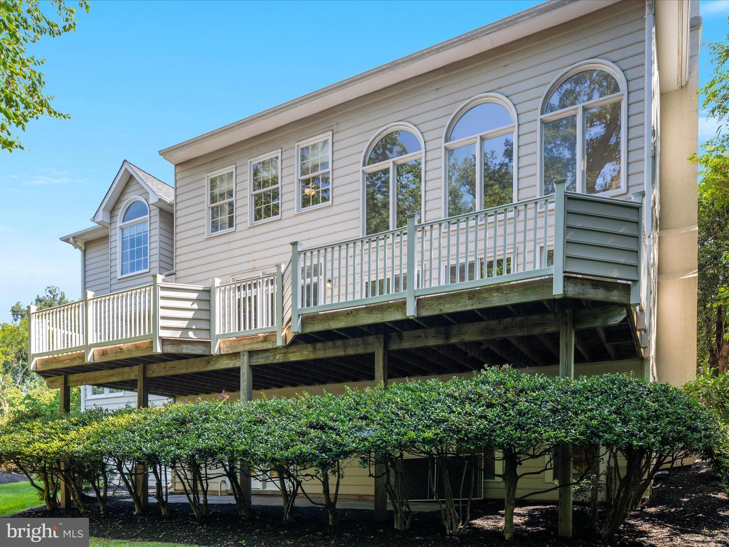 12028 WALNUT BRANCH RD, RESTON, Virginia 20194, 5 Bedrooms Bedrooms, ,5 BathroomsBathrooms,Residential,For sale,12028 WALNUT BRANCH RD,VAFX2247394 MLS # VAFX2247394