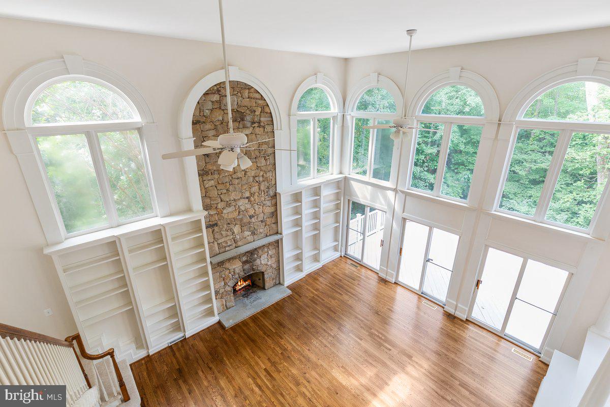 12028 WALNUT BRANCH RD, RESTON, Virginia 20194, 5 Bedrooms Bedrooms, ,5 BathroomsBathrooms,Residential,For sale,12028 WALNUT BRANCH RD,VAFX2247394 MLS # VAFX2247394
