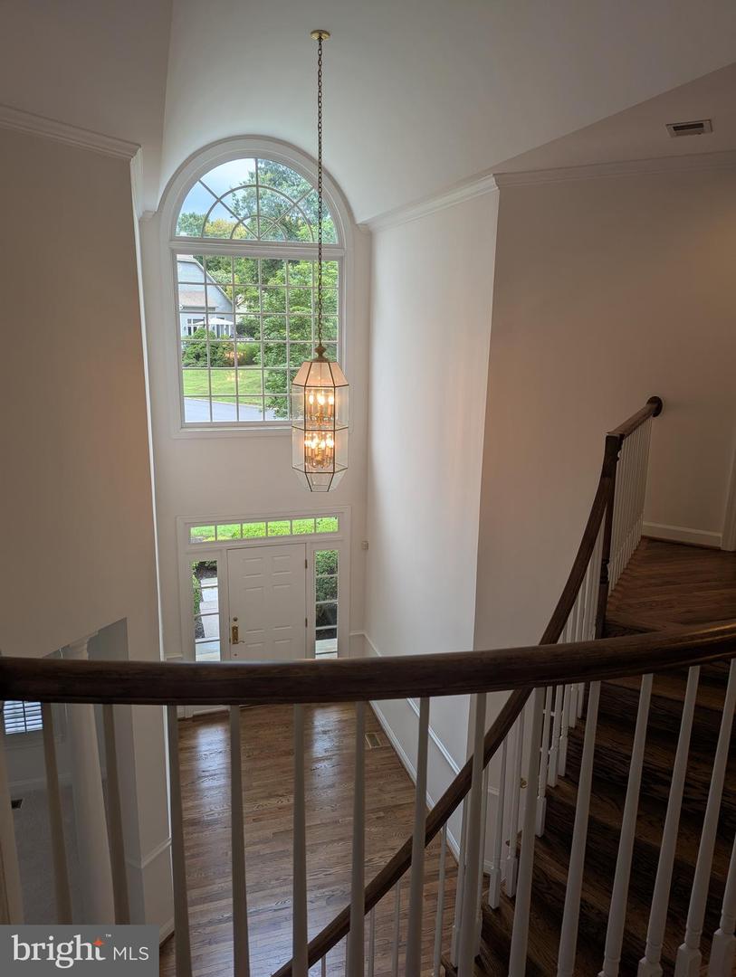 12028 WALNUT BRANCH RD, RESTON, Virginia 20194, 5 Bedrooms Bedrooms, ,5 BathroomsBathrooms,Residential,For sale,12028 WALNUT BRANCH RD,VAFX2247394 MLS # VAFX2247394