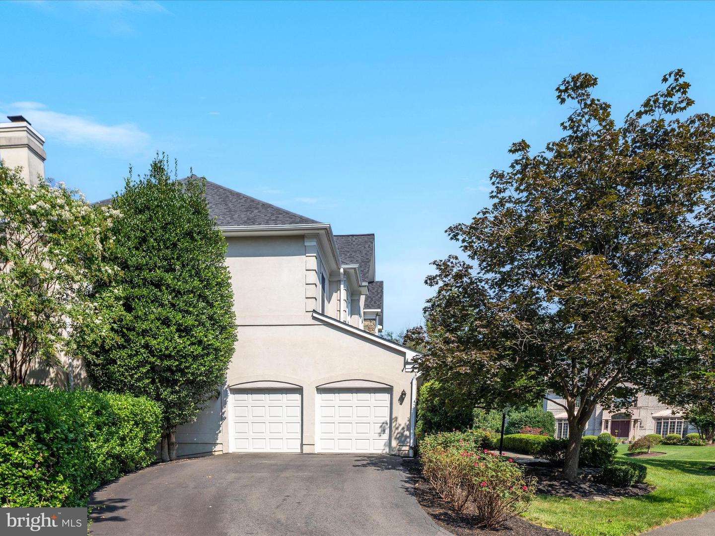 12028 WALNUT BRANCH RD, RESTON, Virginia 20194, 5 Bedrooms Bedrooms, ,5 BathroomsBathrooms,Residential,For sale,12028 WALNUT BRANCH RD,VAFX2247394 MLS # VAFX2247394