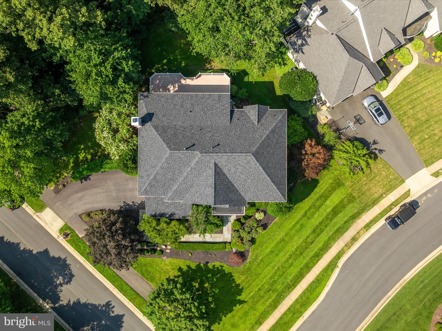 12028 WALNUT BRANCH RD, RESTON, Virginia 20194, 5 Bedrooms Bedrooms, ,5 BathroomsBathrooms,Residential,For sale,12028 WALNUT BRANCH RD,VAFX2247394 MLS # VAFX2247394