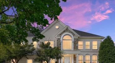 12028 WALNUT BRANCH RD, RESTON, Virginia 20194, 5 Bedrooms Bedrooms, ,5 BathroomsBathrooms,Residential,For sale,12028 WALNUT BRANCH RD,VAFX2247394 MLS # VAFX2247394