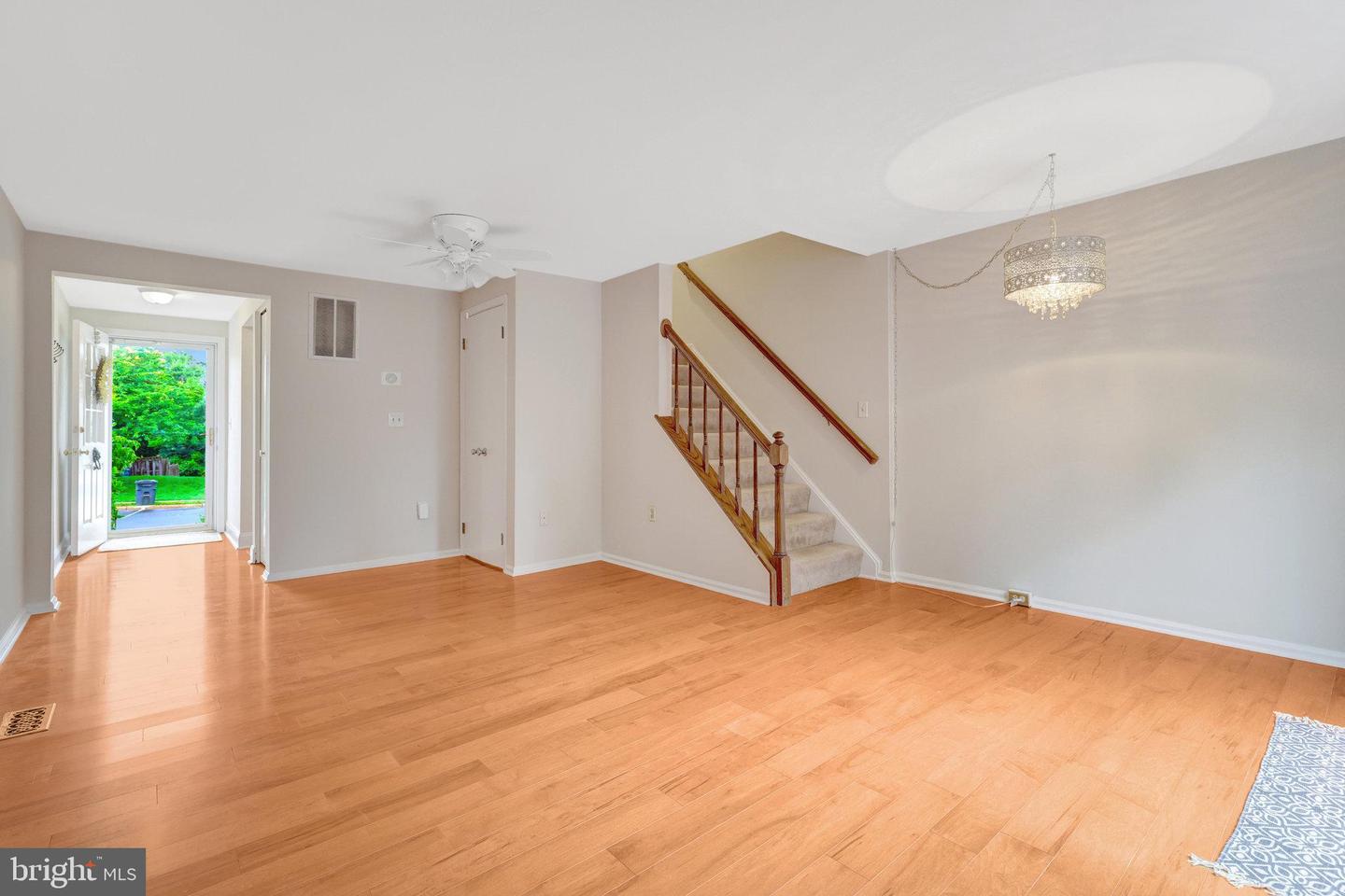 43 SOUTHALL CT, STERLING, Virginia 20165, 2 Bedrooms Bedrooms, ,1 BathroomBathrooms,Residential,For sale,43 SOUTHALL CT,VALO2099576 MLS # VALO2099576