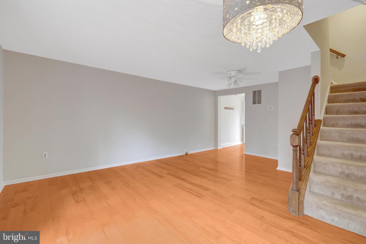 43 SOUTHALL CT, STERLING, Virginia 20165, 2 Bedrooms Bedrooms, ,1 BathroomBathrooms,Residential,For sale,43 SOUTHALL CT,VALO2099576 MLS # VALO2099576