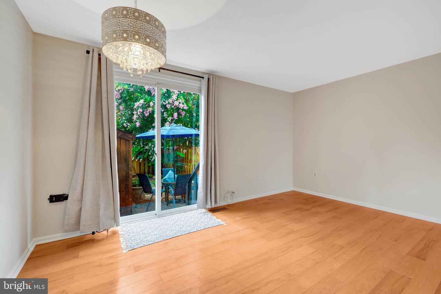 43 SOUTHALL CT, STERLING, Virginia 20165, 2 Bedrooms Bedrooms, ,1 BathroomBathrooms,Residential,For sale,43 SOUTHALL CT,VALO2099576 MLS # VALO2099576