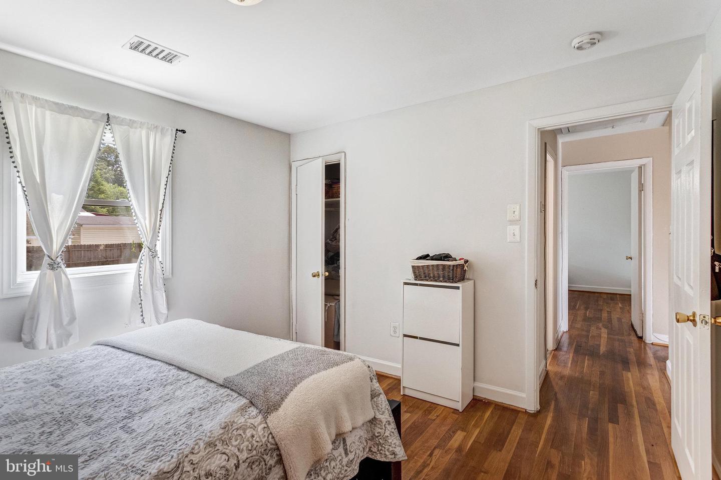1446 CALIFORNIA ST, WOODBRIDGE, Virginia 22191, 4 Bedrooms Bedrooms, ,2 BathroomsBathrooms,Residential,For sale,1446 CALIFORNIA ST,VAPW2097460 MLS # VAPW2097460