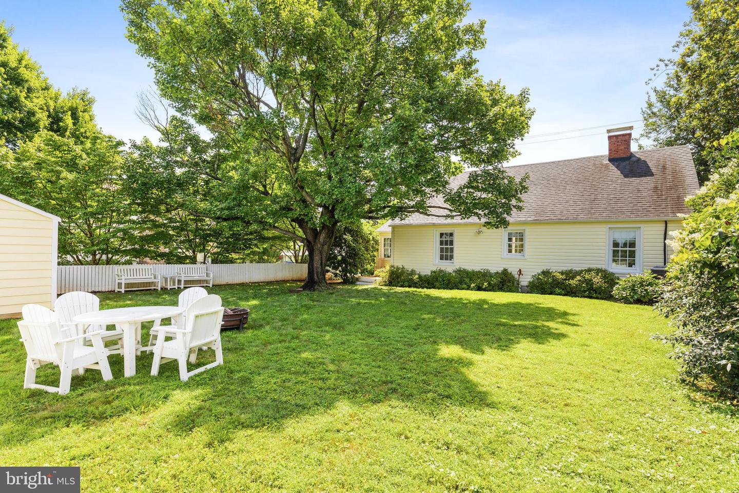 106 W MARSHALL ST, MIDDLEBURG, Virginia 20117, 2 Bedrooms Bedrooms, ,2 BathroomsBathrooms,Residential,For sale,106 W MARSHALL ST,VALO2100644 MLS # VALO2100644