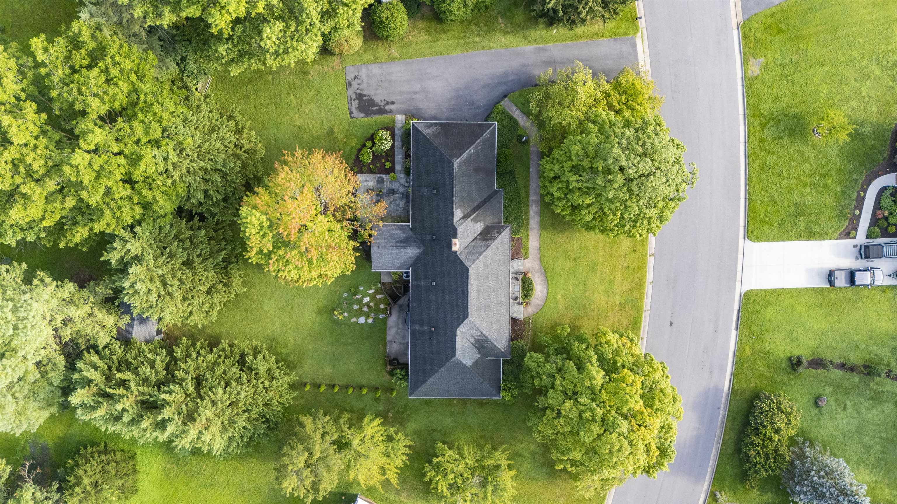 815 LAMMERMOOR DR, STAUNTON, Virginia 24401, 4 Bedrooms Bedrooms, ,3 BathroomsBathrooms,Residential,815 LAMMERMOOR DR,667602 MLS # 667602