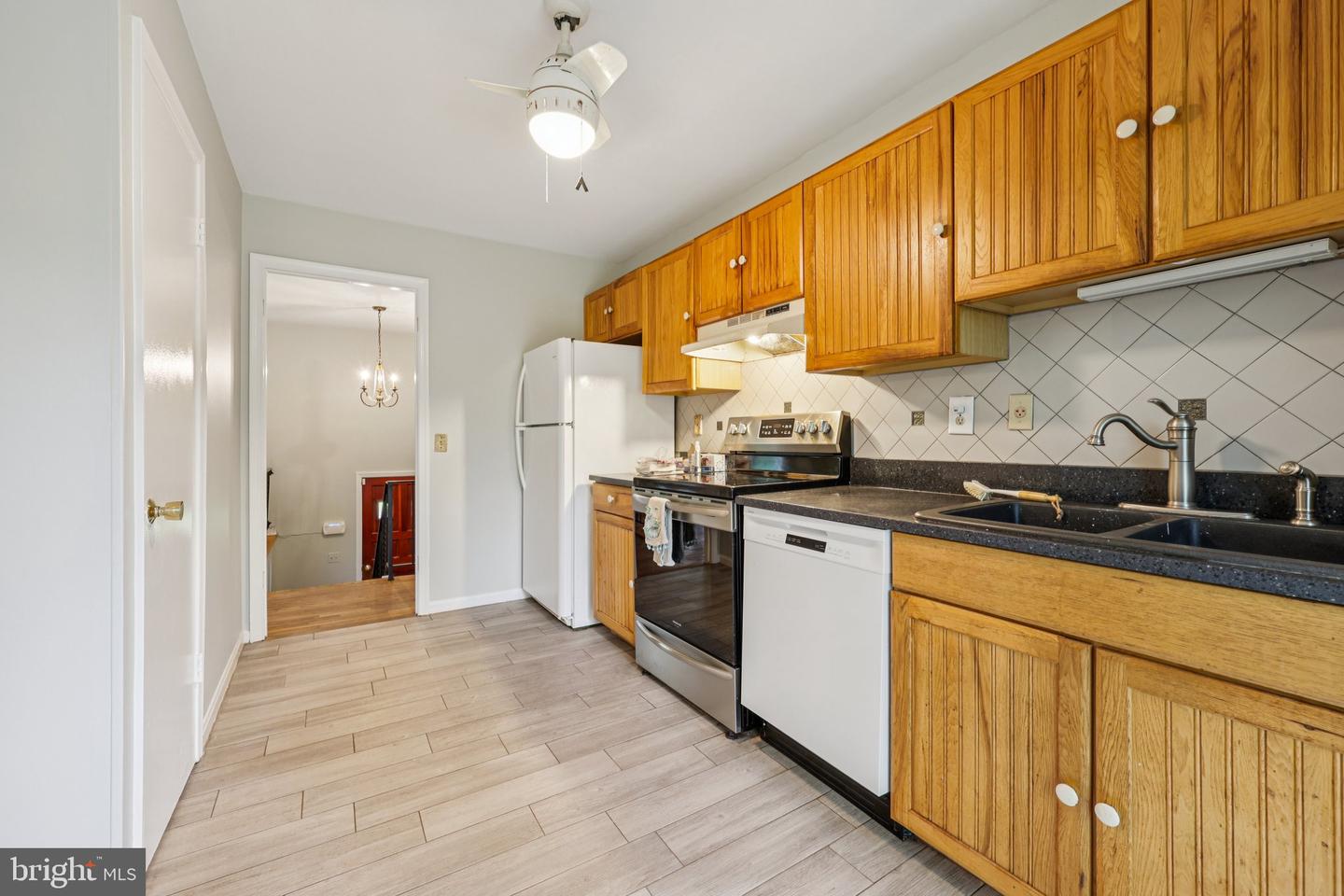 10102 FOXVILLE RD, WARRENTON, Virginia 20186, 5 Bedrooms Bedrooms, ,2 BathroomsBathrooms,Residential,For sale,10102 FOXVILLE RD,VAFQ2017368 MLS # VAFQ2017368