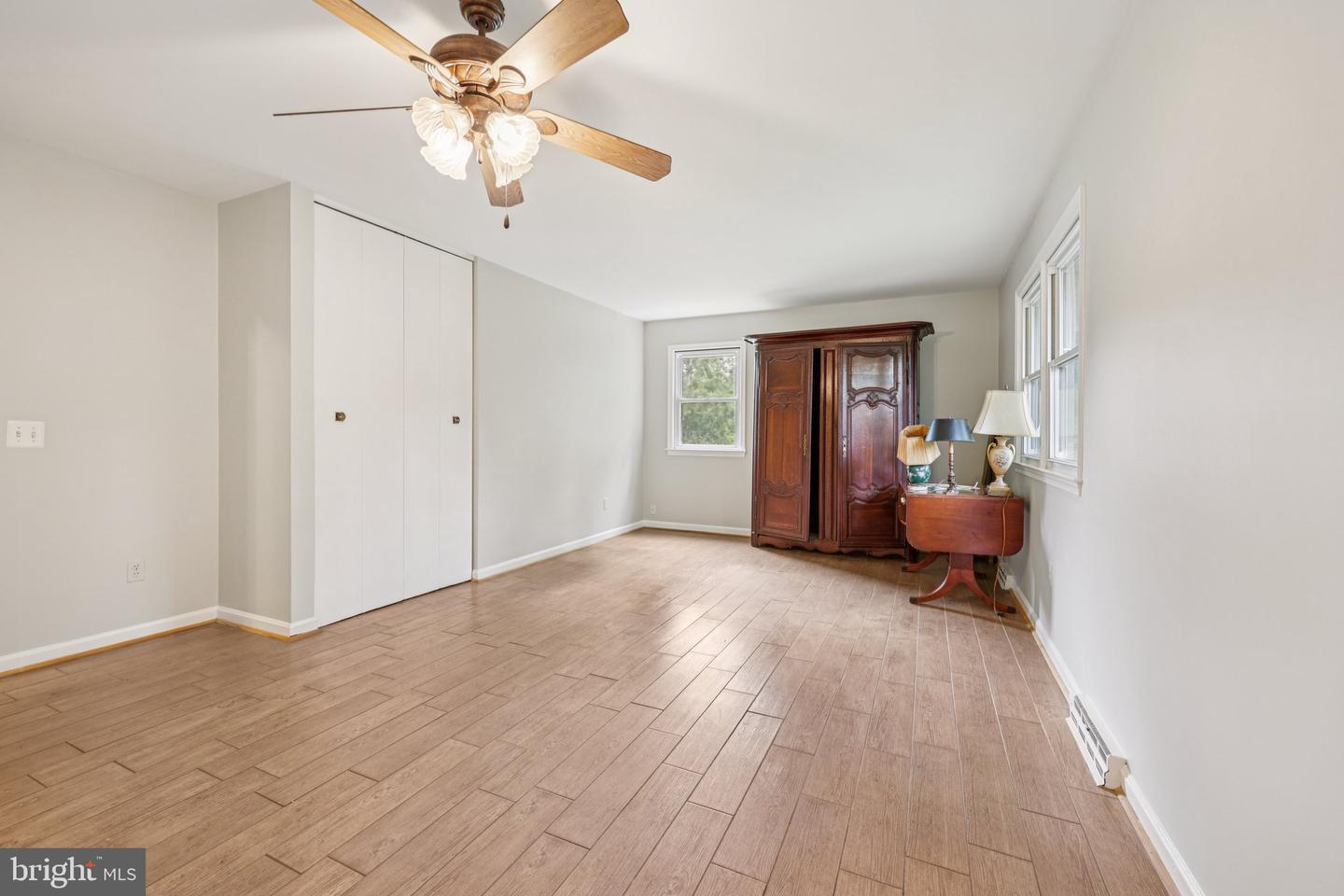 10102 FOXVILLE RD, WARRENTON, Virginia 20186, 5 Bedrooms Bedrooms, ,2 BathroomsBathrooms,Residential,For sale,10102 FOXVILLE RD,VAFQ2017368 MLS # VAFQ2017368
