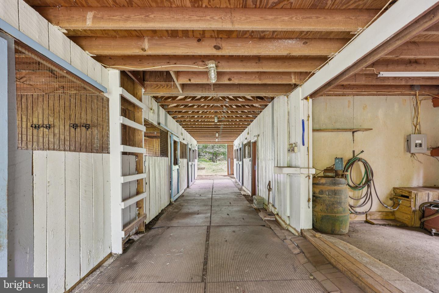 10102 FOXVILLE RD, WARRENTON, Virginia 20186, 5 Bedrooms Bedrooms, ,2 BathroomsBathrooms,Residential,For sale,10102 FOXVILLE RD,VAFQ2017368 MLS # VAFQ2017368