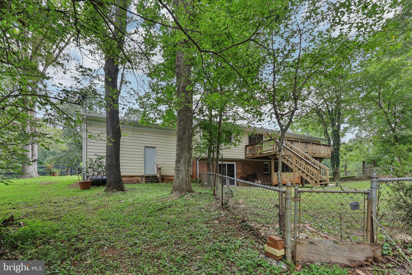 10102 FOXVILLE RD, WARRENTON, Virginia 20186, 5 Bedrooms Bedrooms, ,2 BathroomsBathrooms,Residential,For sale,10102 FOXVILLE RD,VAFQ2017368 MLS # VAFQ2017368