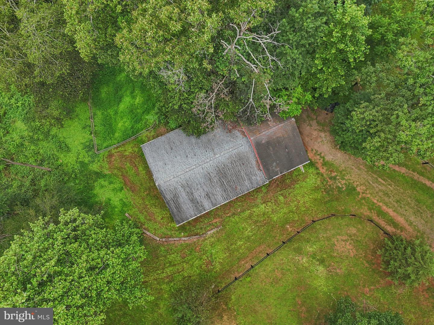 10102 FOXVILLE RD, WARRENTON, Virginia 20186, 5 Bedrooms Bedrooms, ,2 BathroomsBathrooms,Residential,For sale,10102 FOXVILLE RD,VAFQ2017368 MLS # VAFQ2017368