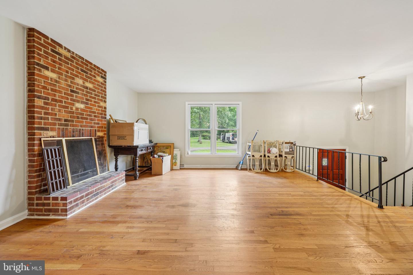 10102 FOXVILLE RD, WARRENTON, Virginia 20186, 5 Bedrooms Bedrooms, ,2 BathroomsBathrooms,Residential,For sale,10102 FOXVILLE RD,VAFQ2017368 MLS # VAFQ2017368