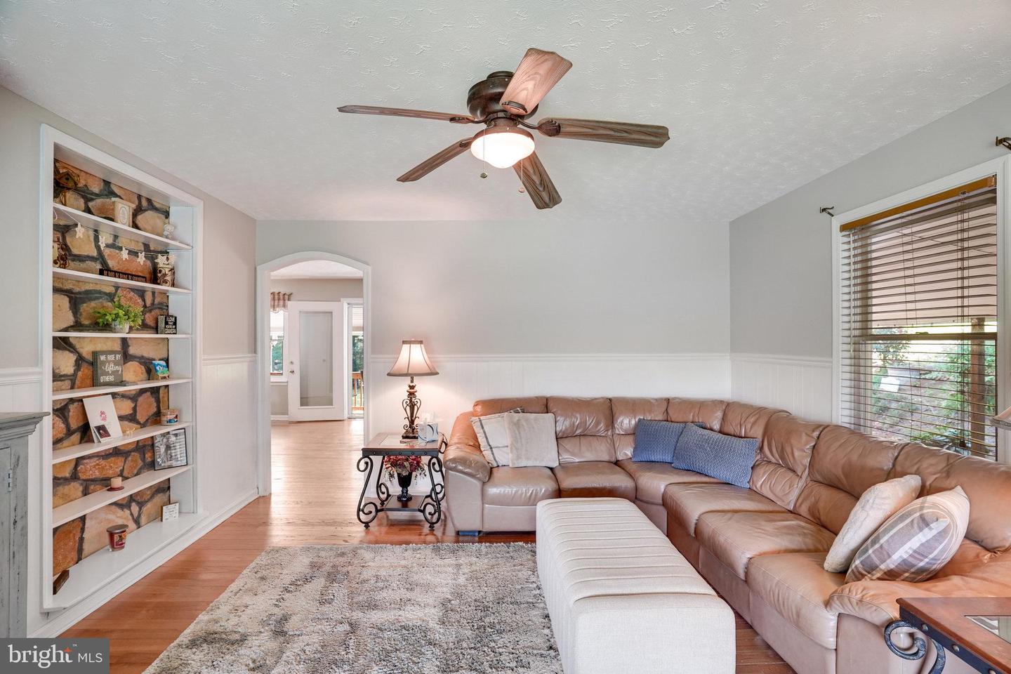 4258 FEATHERSTONE LN, THE PLAINS, Virginia 20198, 3 Bedrooms Bedrooms, ,3 BathroomsBathrooms,Residential,For sale,4258 FEATHERSTONE LN,VAFQ2017398 MLS # VAFQ2017398