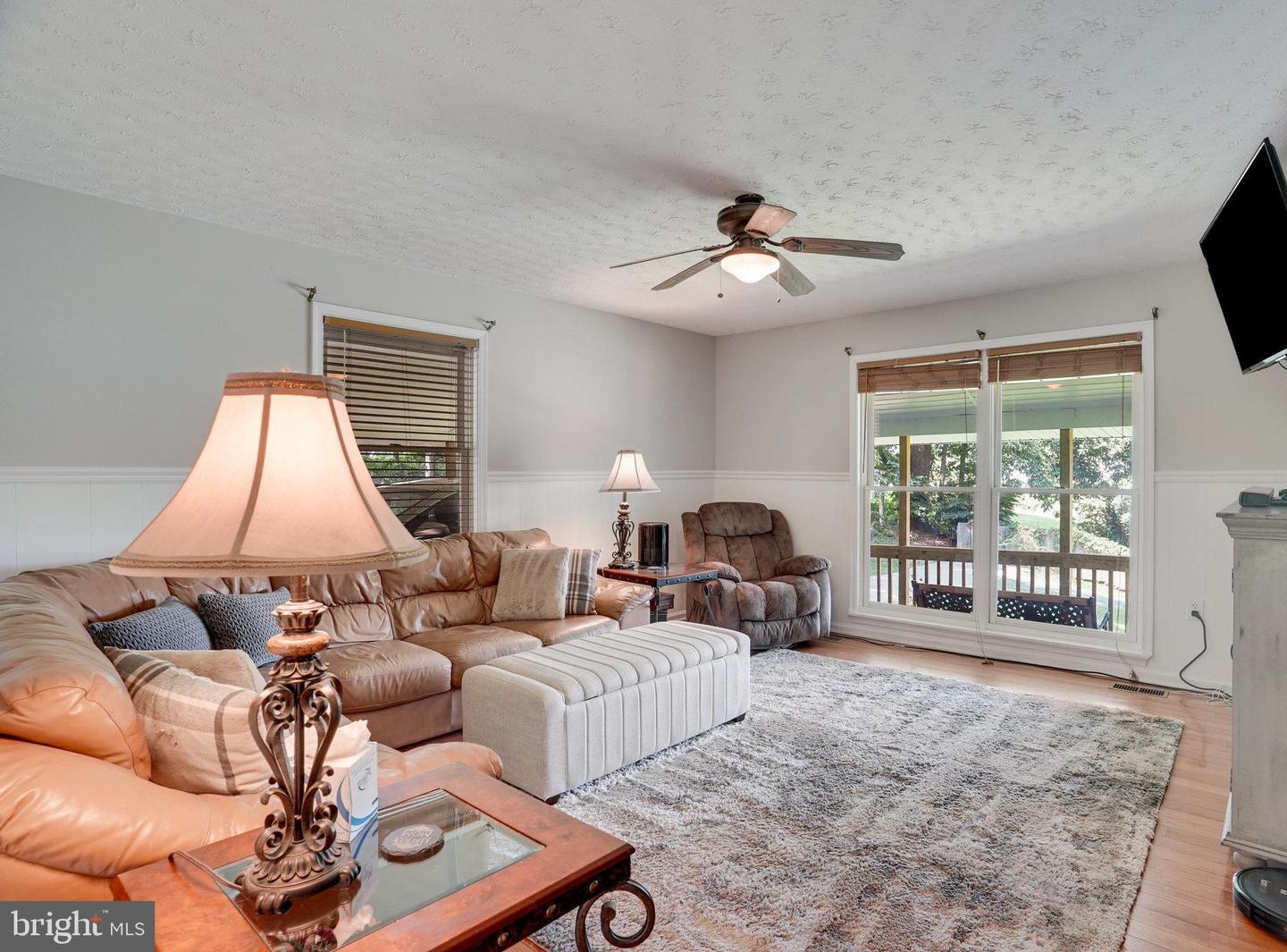 4258 FEATHERSTONE LN, THE PLAINS, Virginia 20198, 3 Bedrooms Bedrooms, ,3 BathroomsBathrooms,Residential,For sale,4258 FEATHERSTONE LN,VAFQ2017398 MLS # VAFQ2017398