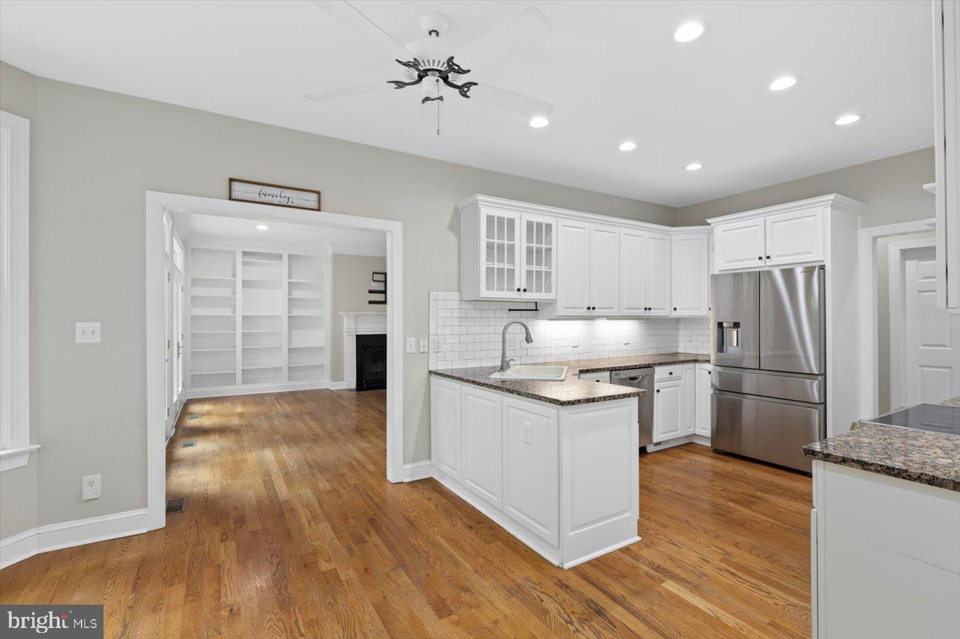 11012 FARMVIEW WAY, SPOTSYLVANIA, Virginia 22551, 4 Bedrooms Bedrooms, 9 Rooms Rooms,2 BathroomsBathrooms,Residential,For sale,11012 FARMVIEW WAY,VASP2035074 MLS # VASP2035074