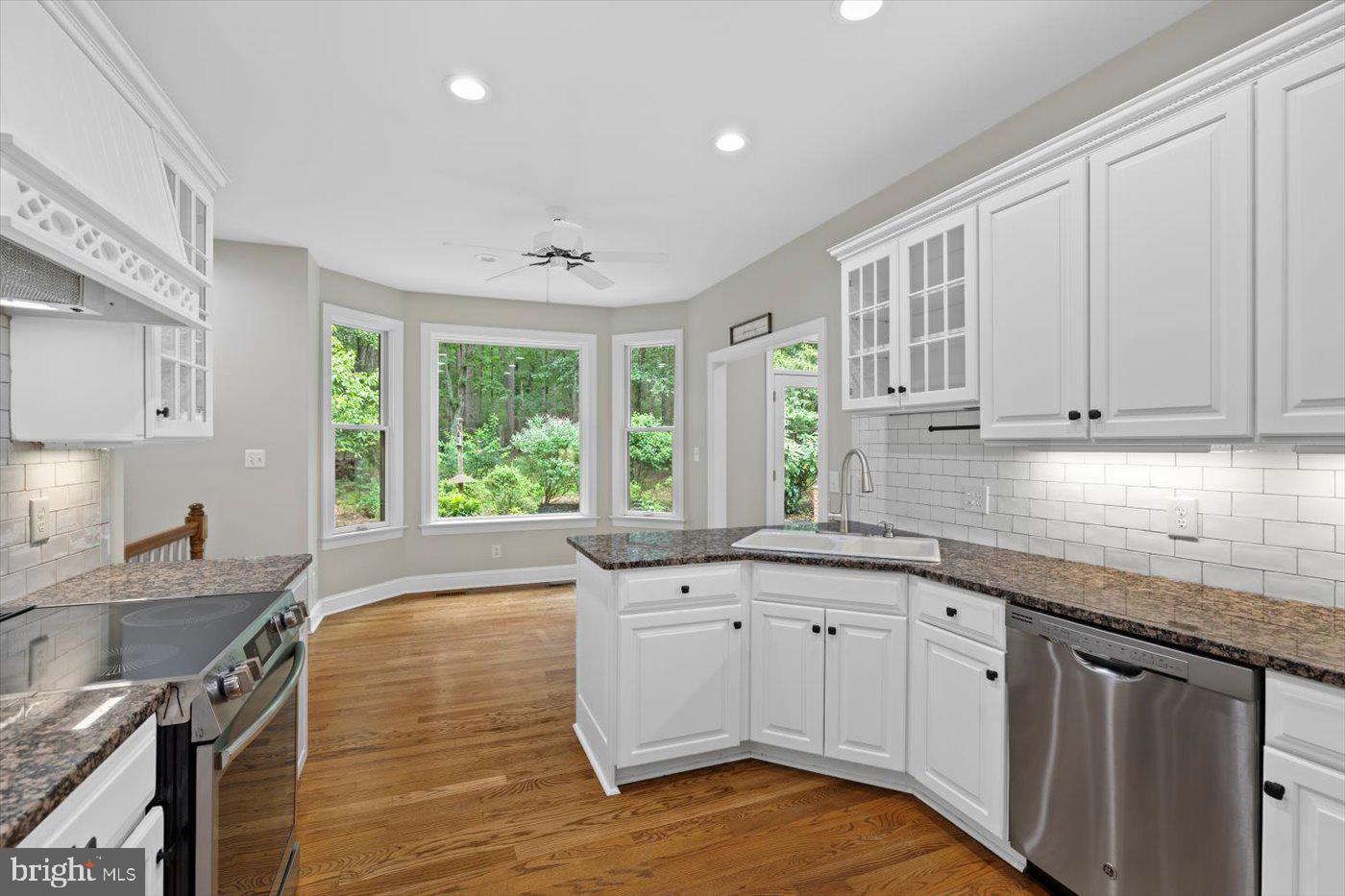 11012 FARMVIEW WAY, SPOTSYLVANIA, Virginia 22551, 4 Bedrooms Bedrooms, 9 Rooms Rooms,2 BathroomsBathrooms,Residential,For sale,11012 FARMVIEW WAY,VASP2035074 MLS # VASP2035074
