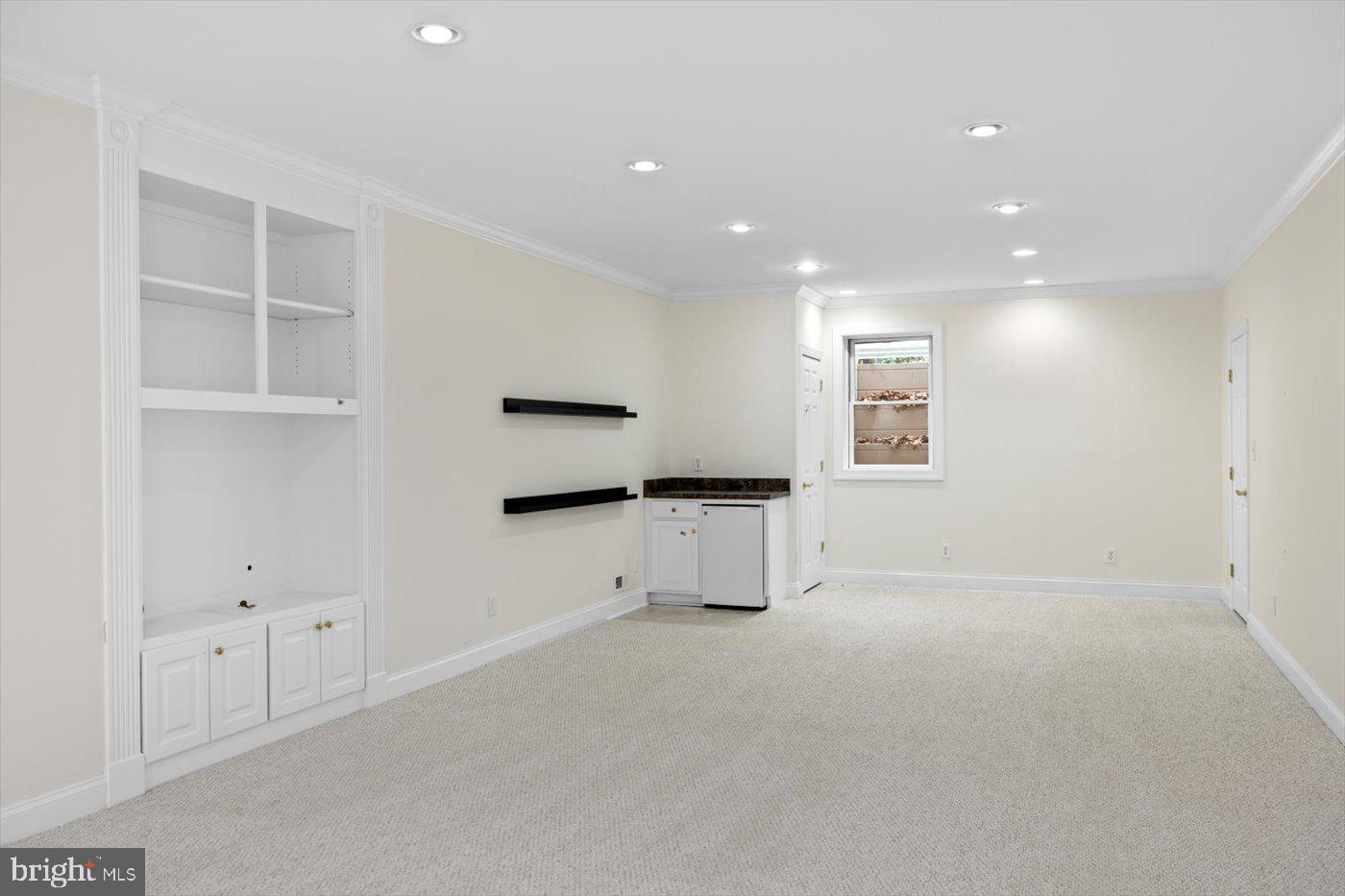 11012 FARMVIEW WAY, SPOTSYLVANIA, Virginia 22551, 4 Bedrooms Bedrooms, 9 Rooms Rooms,2 BathroomsBathrooms,Residential,For sale,11012 FARMVIEW WAY,VASP2035074 MLS # VASP2035074