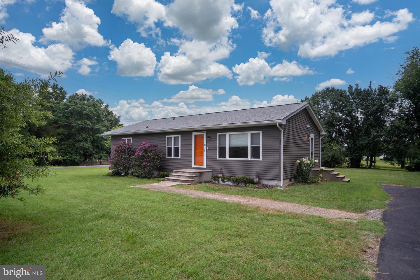 11635 ASHBY DR, FREDERICKSBURG, Virginia 22407, 3 Bedrooms Bedrooms, ,2 BathroomsBathrooms,Residential,For sale,11635 ASHBY DR,VASP2035104 MLS # VASP2035104