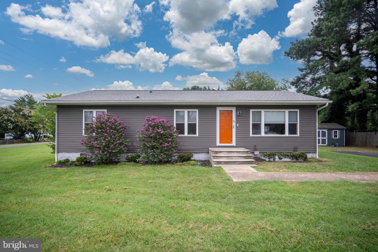 11635 ASHBY DR, FREDERICKSBURG, Virginia 22407, 3 Bedrooms Bedrooms, ,2 BathroomsBathrooms,Residential,For sale,11635 ASHBY DR,VASP2035104 MLS # VASP2035104