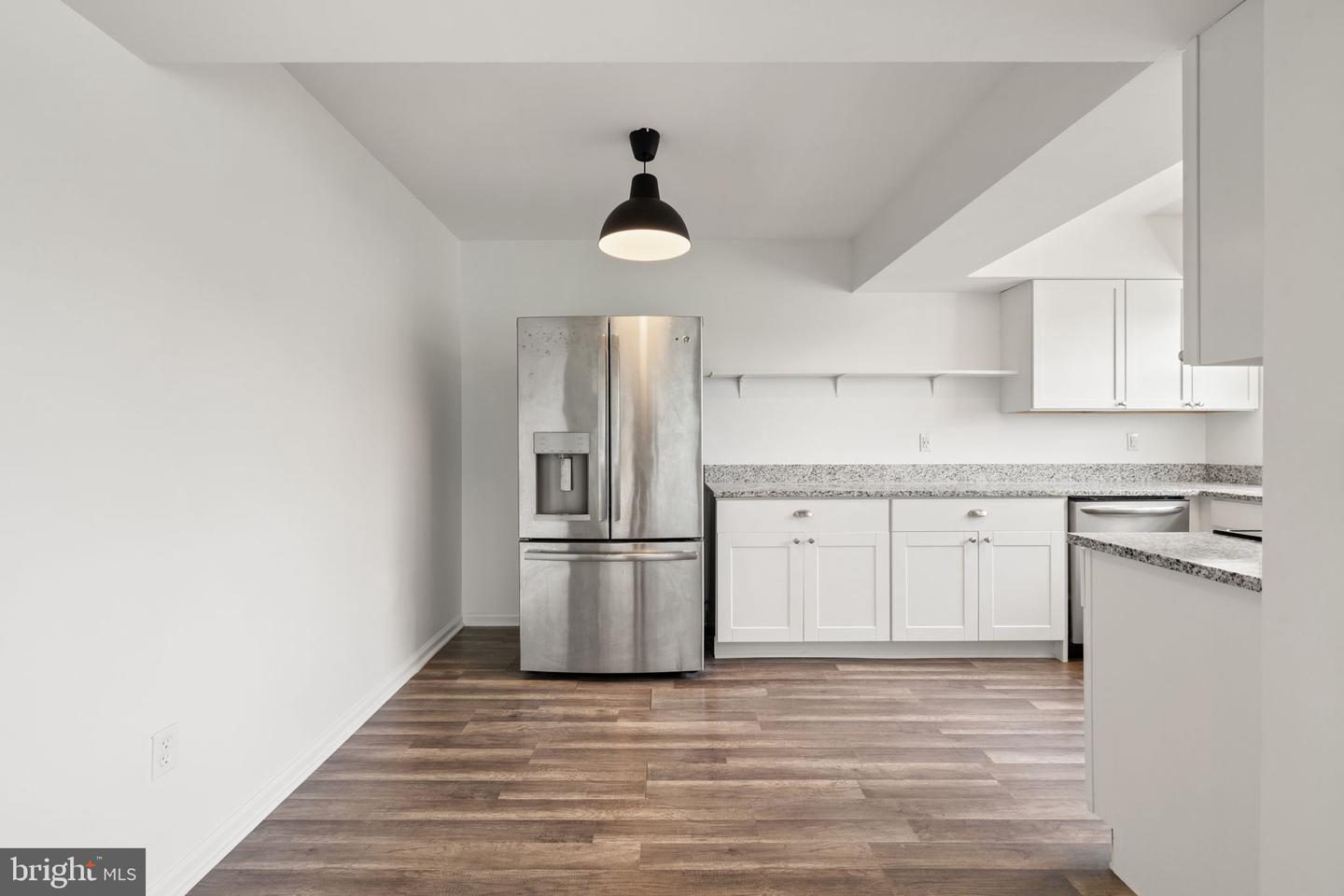 120 PROSPERITY AVE SE #E, LEESBURG, Virginia 20175, 2 Bedrooms Bedrooms, ,2 BathroomsBathrooms,Residential,For sale,120 PROSPERITY AVE SE #E,VALO2103652 MLS # VALO2103652