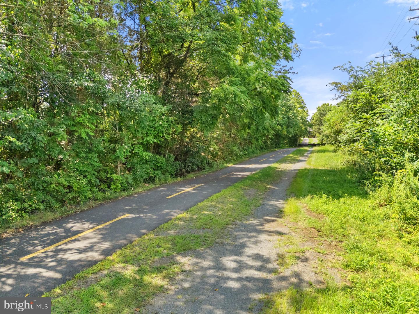 120 PROSPERITY AVE SE #E, LEESBURG, Virginia 20175, 2 Bedrooms Bedrooms, ,2 BathroomsBathrooms,Residential,For sale,120 PROSPERITY AVE SE #E,VALO2103652 MLS # VALO2103652