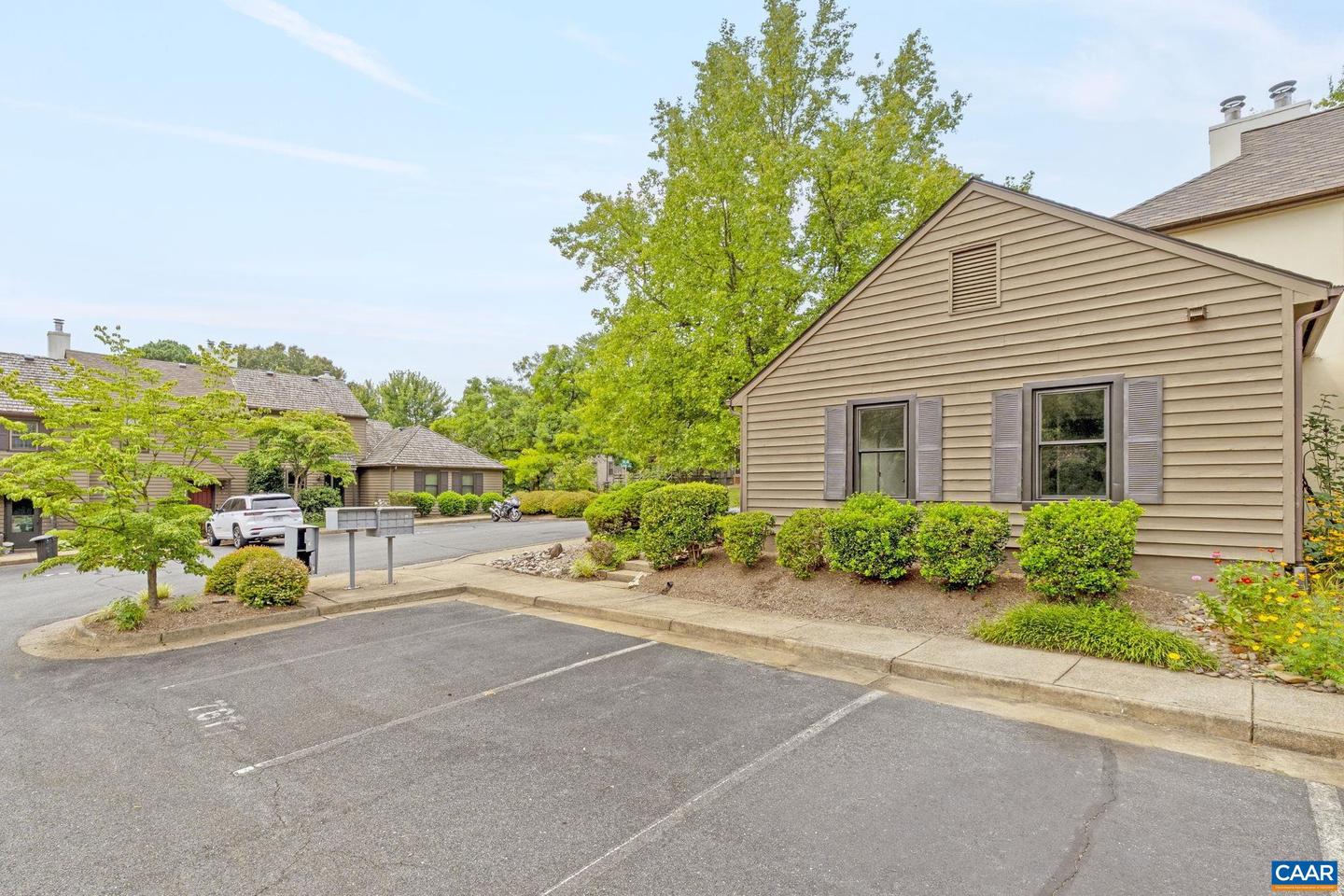 767 EXTON CT, CHARLOTTESVILLE, Virginia 22901, 2 Bedrooms Bedrooms, ,1 BathroomBathrooms,Residential,For sale,767 EXTON CT,667483 MLS # 667483