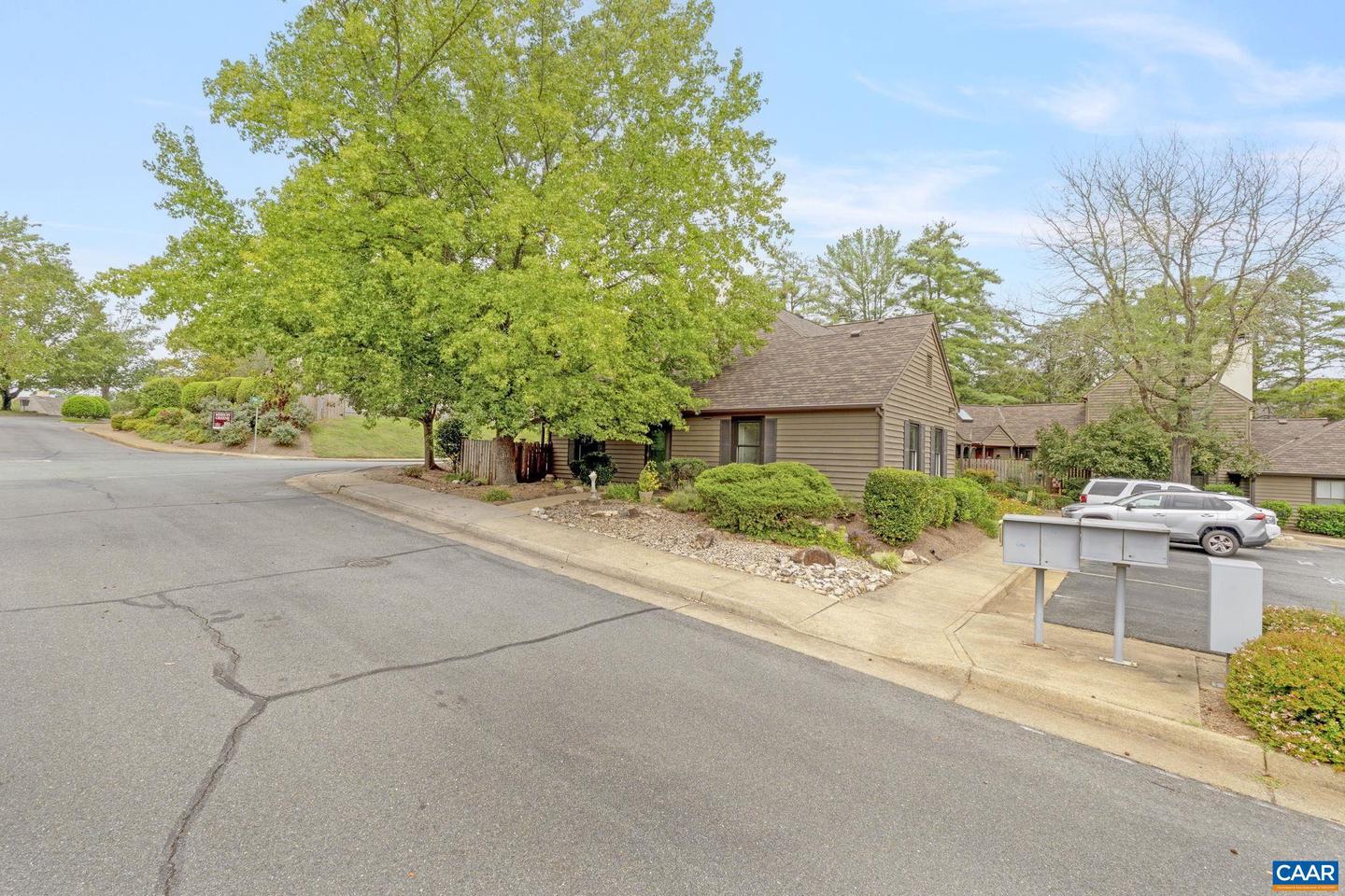 767 EXTON CT, CHARLOTTESVILLE, Virginia 22901, 2 Bedrooms Bedrooms, ,1 BathroomBathrooms,Residential,For sale,767 EXTON CT,667483 MLS # 667483
