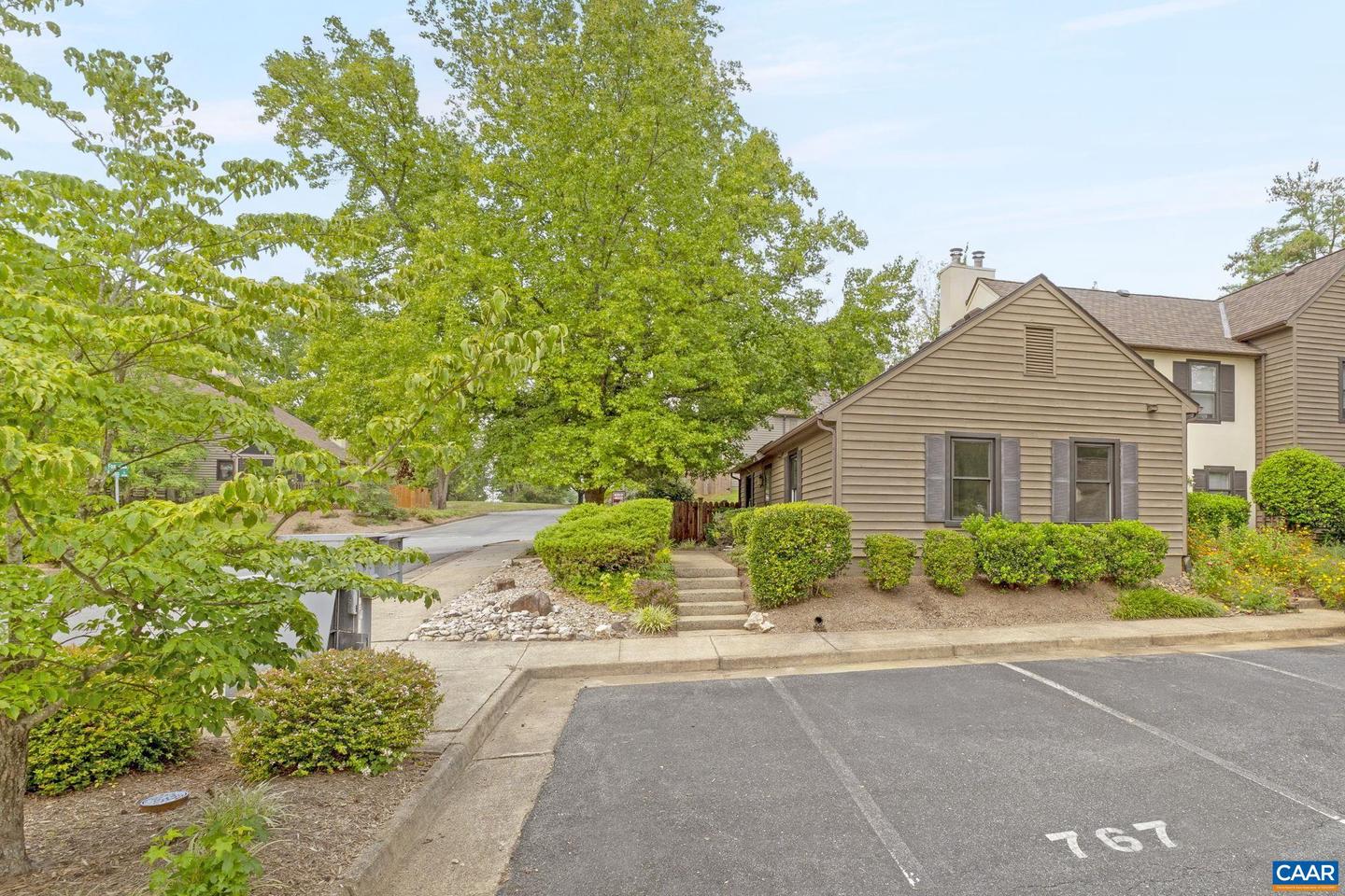 767 EXTON CT, CHARLOTTESVILLE, Virginia 22901, 2 Bedrooms Bedrooms, ,1 BathroomBathrooms,Residential,For sale,767 EXTON CT,667483 MLS # 667483