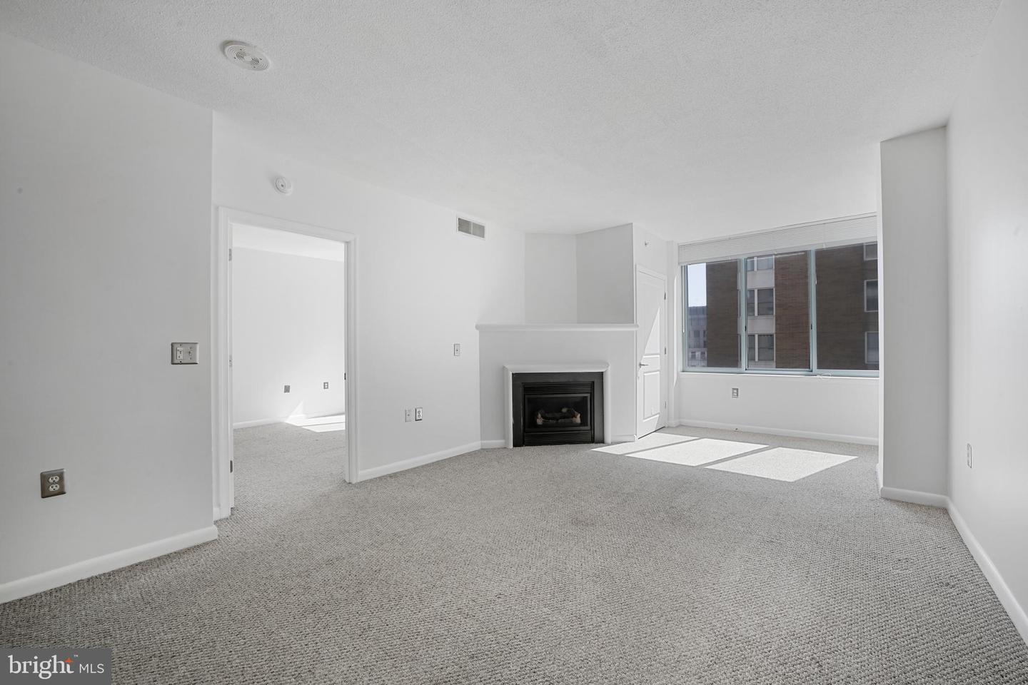 851 N GLEBE RD #1608, ARLINGTON, Virginia 22203, 1 Bedroom Bedrooms, ,1 BathroomBathrooms,Residential,For sale,851 N GLEBE RD #1608,VAAR2061924 MLS # VAAR2061924