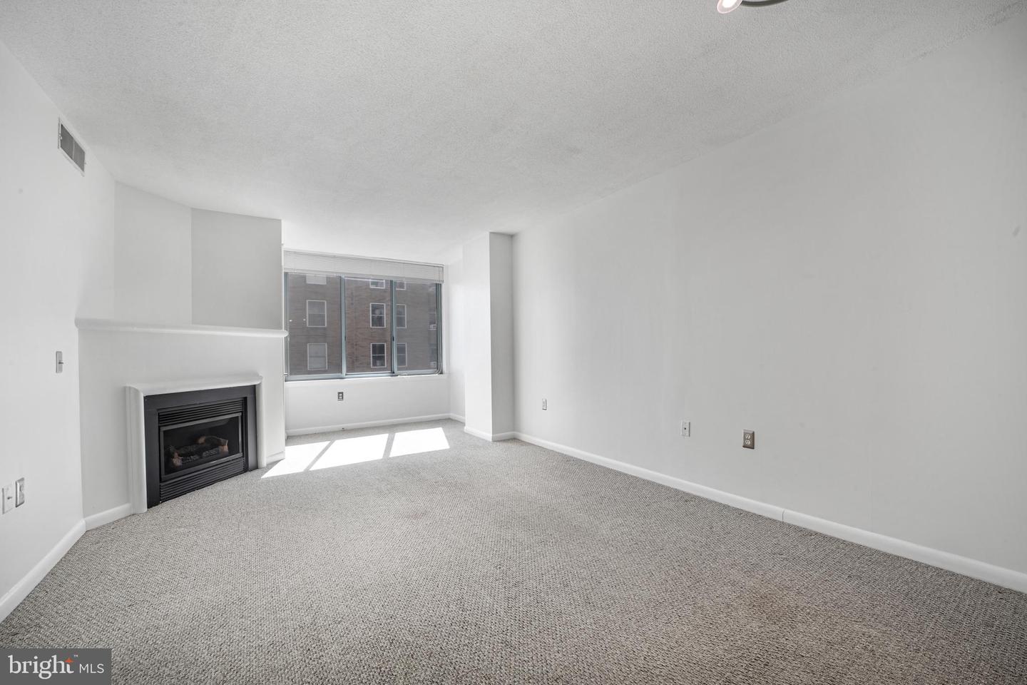 851 N GLEBE RD #1608, ARLINGTON, Virginia 22203, 1 Bedroom Bedrooms, ,1 BathroomBathrooms,Residential,For sale,851 N GLEBE RD #1608,VAAR2061924 MLS # VAAR2061924
