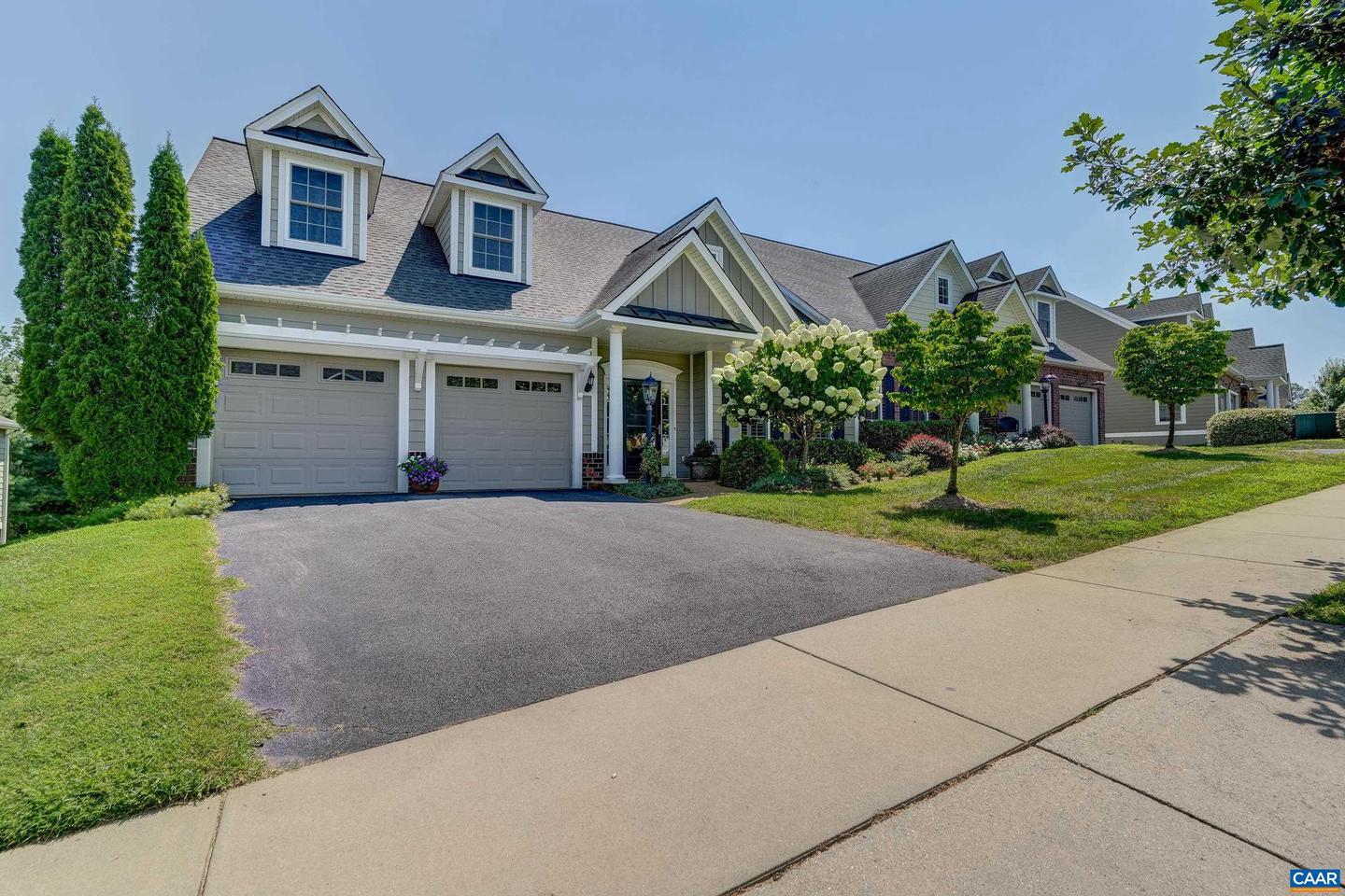 1608 SAWGRASS CT, CHARLOTTESVILLE, Virginia 22901, 3 Bedrooms Bedrooms, ,2 BathroomsBathrooms,Residential,For sale,1608 SAWGRASS CT,667516 MLS # 667516