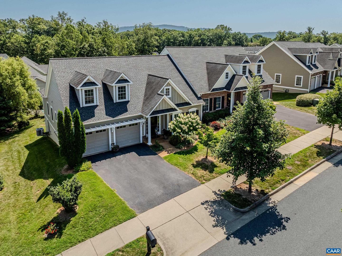 1608 SAWGRASS CT, CHARLOTTESVILLE, Virginia 22901, 3 Bedrooms Bedrooms, ,2 BathroomsBathrooms,Residential,For sale,1608 SAWGRASS CT,667516 MLS # 667516