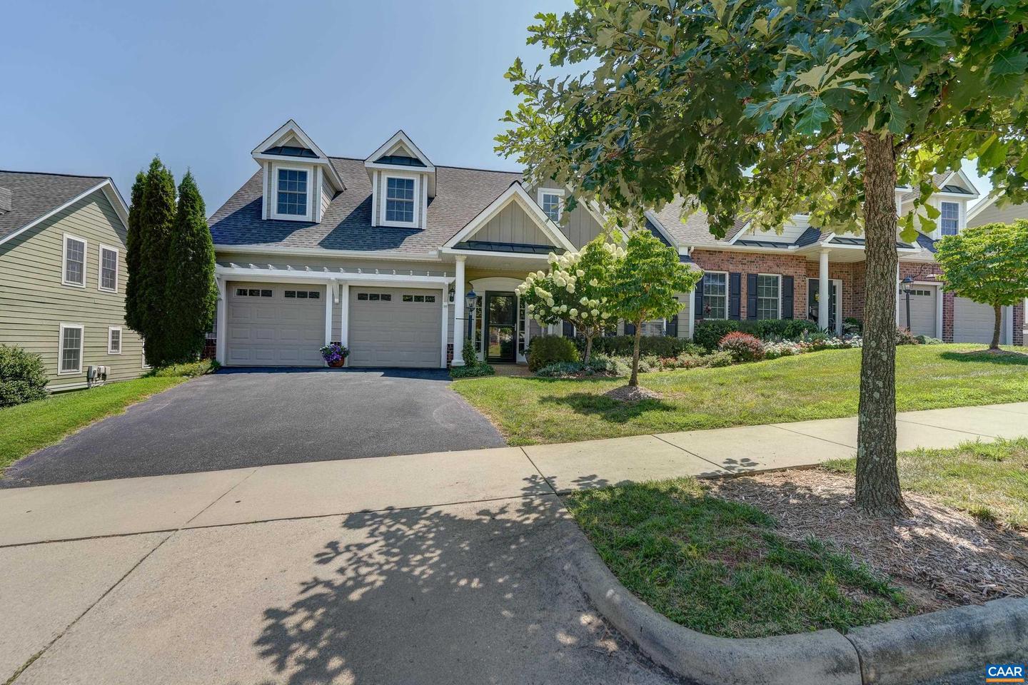 1608 SAWGRASS CT, CHARLOTTESVILLE, Virginia 22901, 3 Bedrooms Bedrooms, ,2 BathroomsBathrooms,Residential,For sale,1608 SAWGRASS CT,667516 MLS # 667516