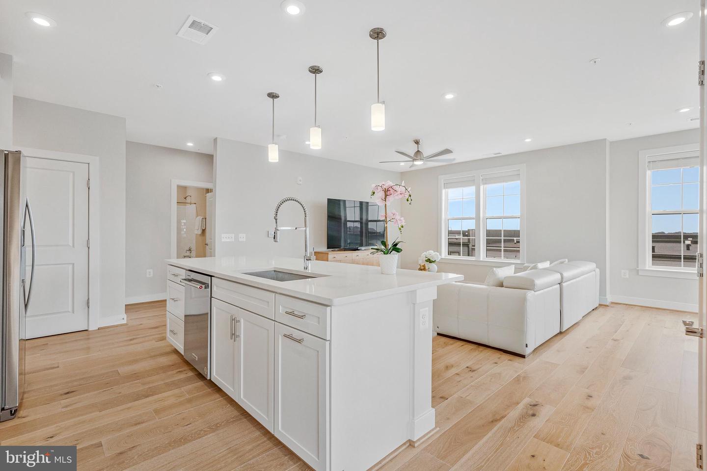 2320 FIELD POINT RD #4-408, HERNDON, Virginia 20171, 2 Bedrooms Bedrooms, ,2 BathroomsBathrooms,Residential,For sale,2320 FIELD POINT RD #4-408,VAFX2259690 MLS # VAFX2259690