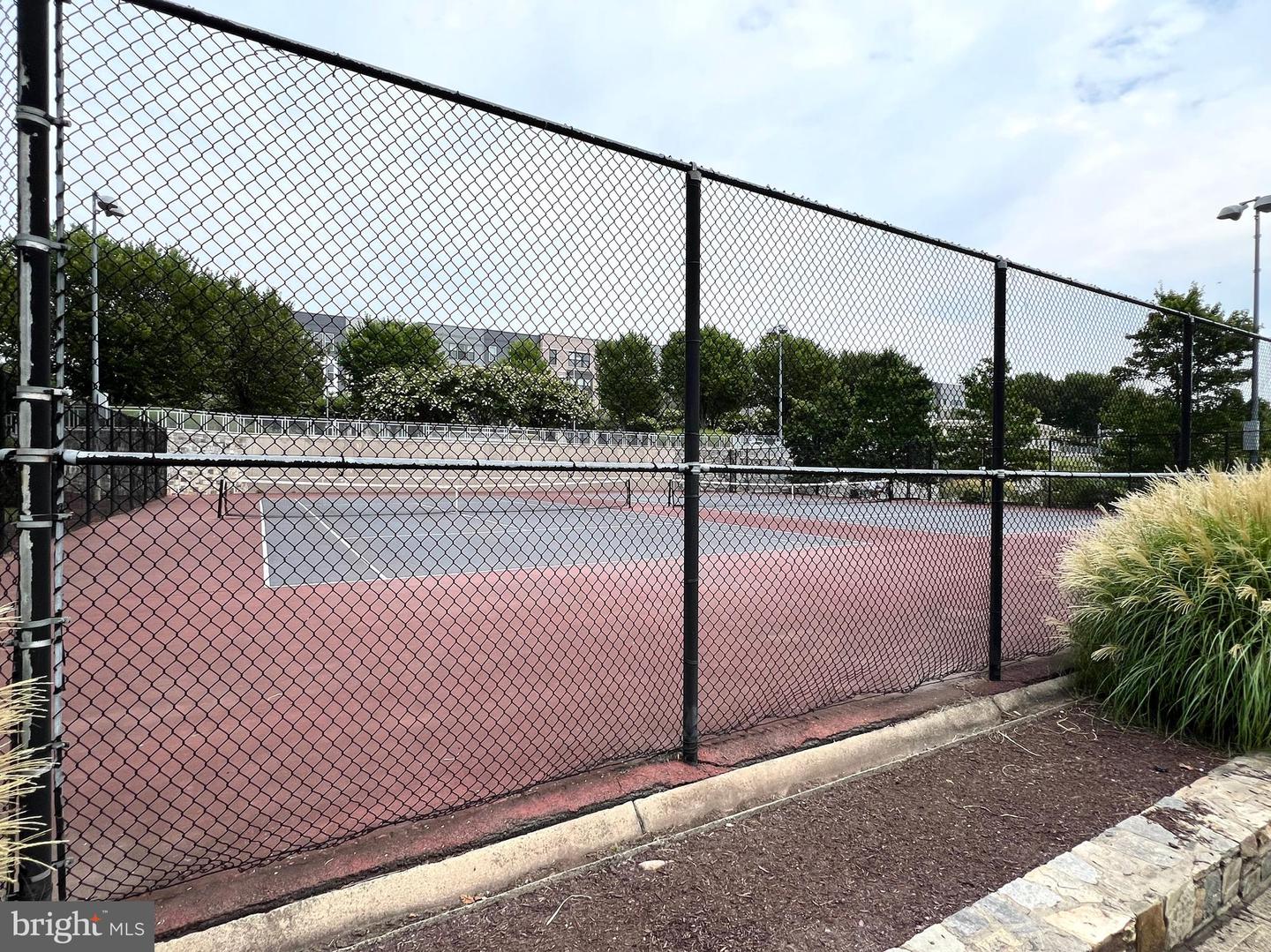 2320 FIELD POINT RD #4-408, HERNDON, Virginia 20171, 2 Bedrooms Bedrooms, ,2 BathroomsBathrooms,Residential,For sale,2320 FIELD POINT RD #4-408,VAFX2259690 MLS # VAFX2259690