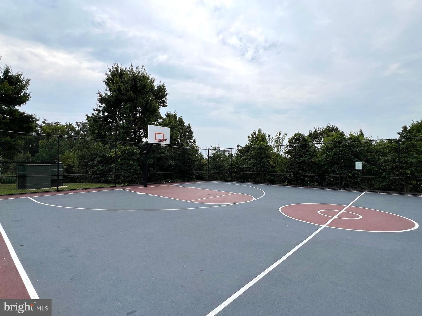 2320 FIELD POINT RD #4-408, HERNDON, Virginia 20171, 2 Bedrooms Bedrooms, ,2 BathroomsBathrooms,Residential,For sale,2320 FIELD POINT RD #4-408,VAFX2259690 MLS # VAFX2259690